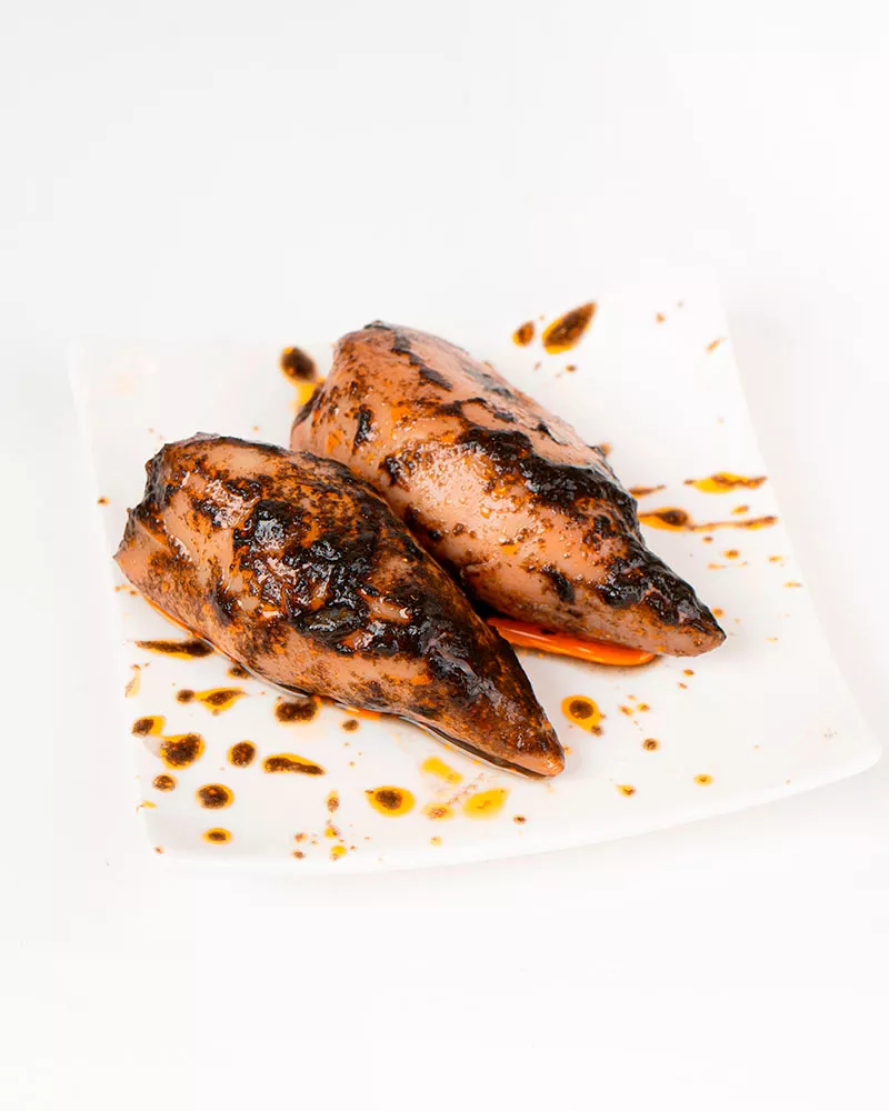 La Brújula Calamares Rellenos en su Tinta 6 8 Piezas, emplatado