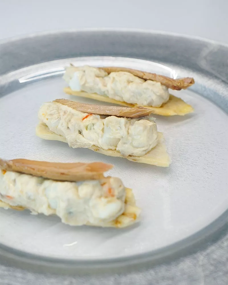 La Brujula Ventresca de Atun Claro en Aceite de Oliva 115gr, emplatado