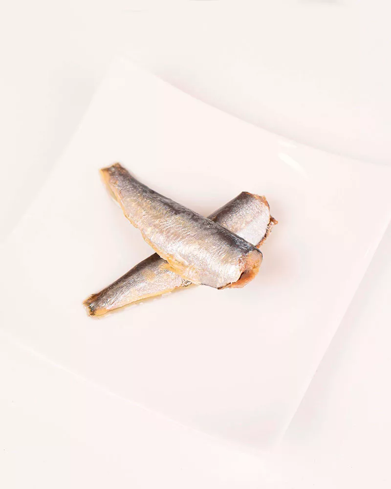 La Brújula Sardinas en Aceite de Oliva 12 15 piezas, emplatado