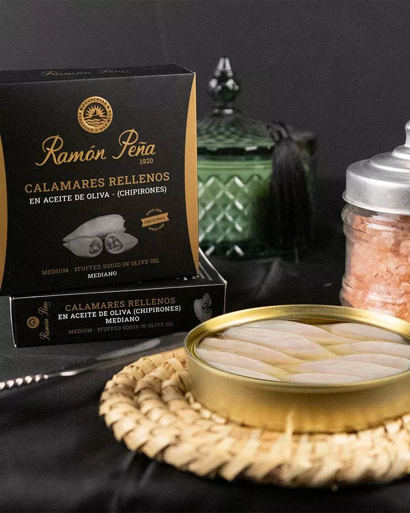Ramón Peña Calamares Rellenos en Aceite de Oliva 6 8 Piezas, emplatado