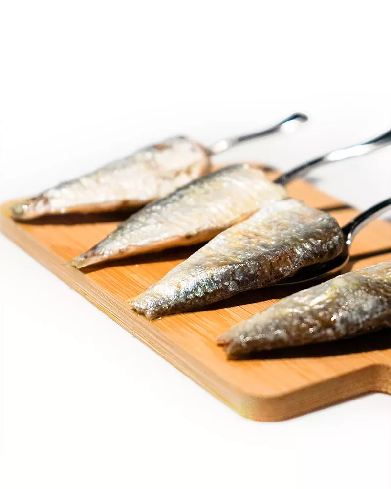 Ramon Pena Sardinas en Aceite de Oliva 3 5 piezas, emplatado